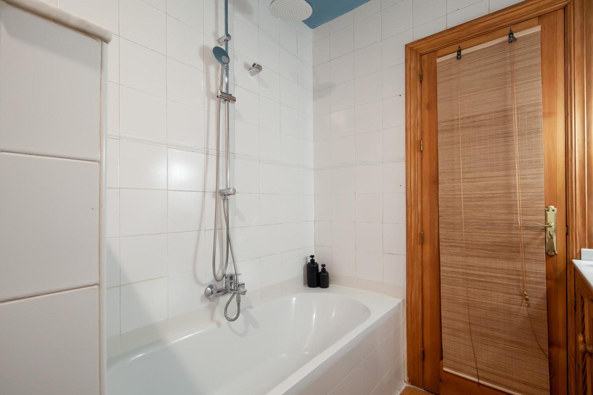 Large Family Home In Albaicin Center Granada Bagian luar foto