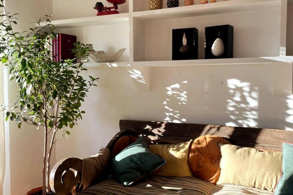 Large Family Home In Albaicin Center Granada Bagian luar foto