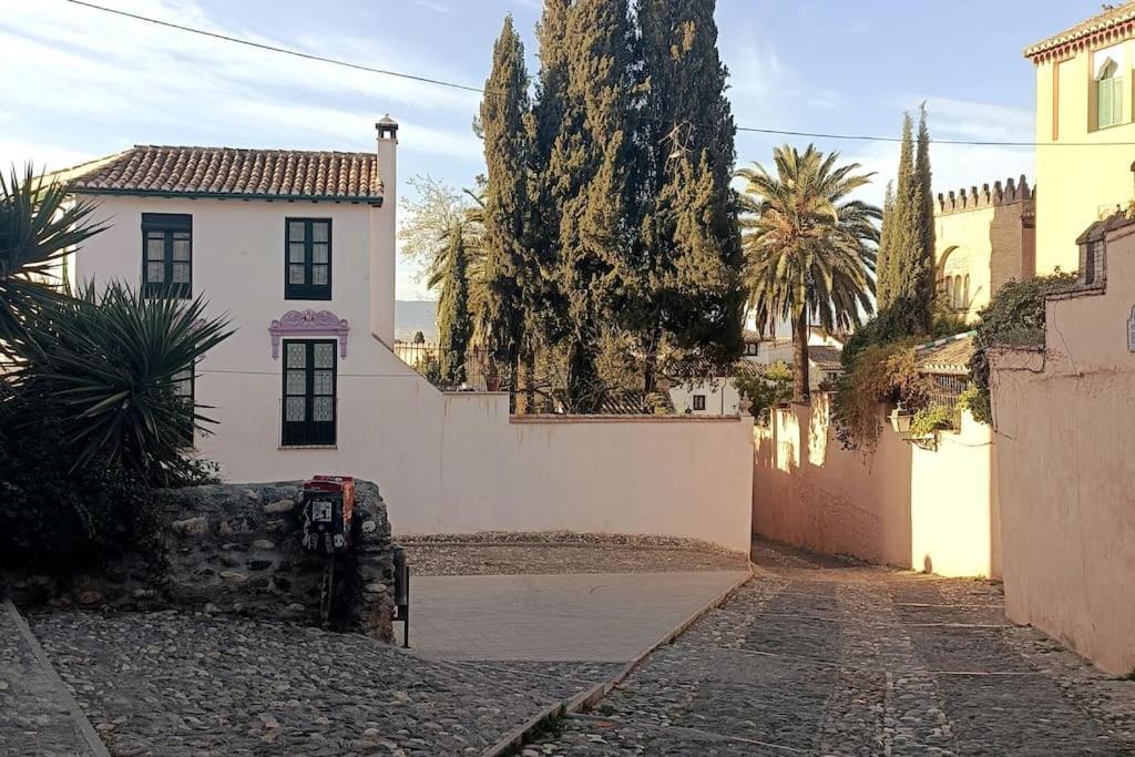 Large Family Home In Albaicin Center Granada Bagian luar foto